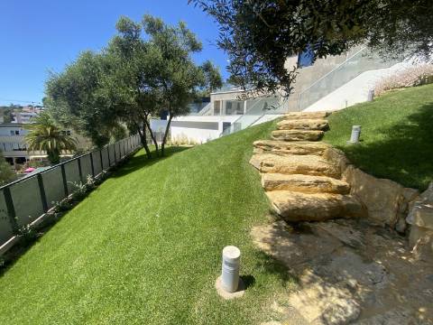 Moradia T7 com vista total de mar