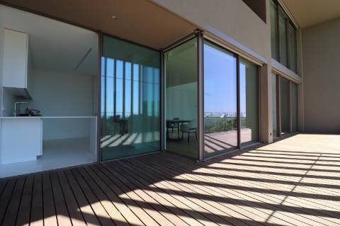 Penthouse T4 Duplex no empreendimento One Living.