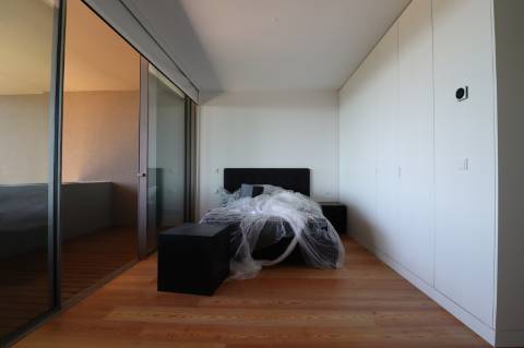 Penthouse T4 Duplex no empreendimento One Living.