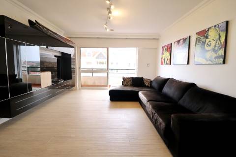 Apartamento T2 em Condominio Fechado com Vista Mar