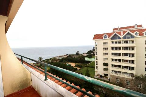 Apartamento T2 em Condominio Fechado com Vista Mar