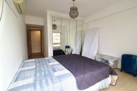 Apartamento T2 em Condominio Fechado com Vista Mar