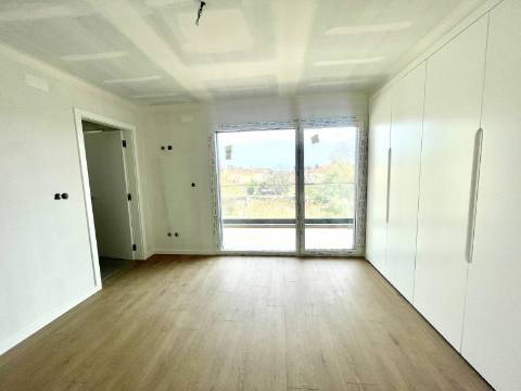 Moradia T4 num condomínio em Manique, Cascais