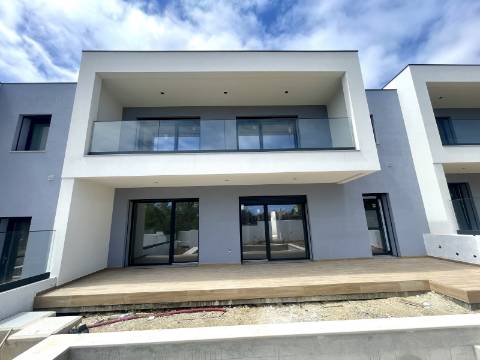 Moradia T4 num condomínio em Manique, Cascais