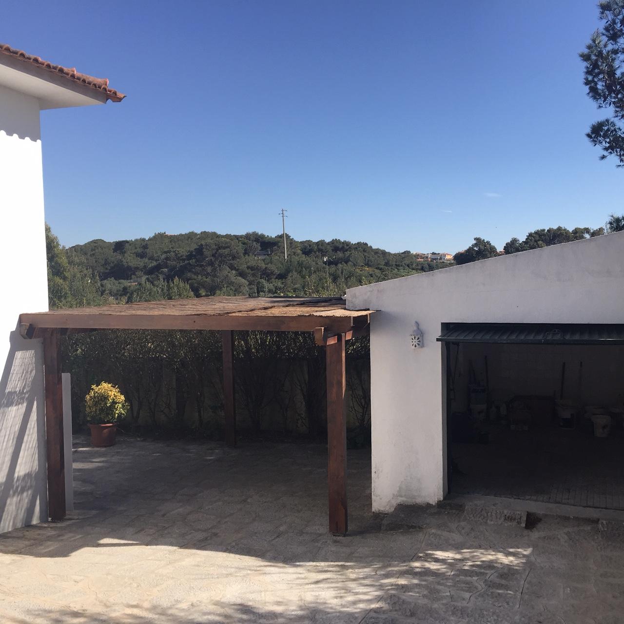 Moradia no Guincho com jardim e piscina