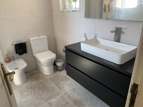 Moradia GeminadaT4 em Albarraque