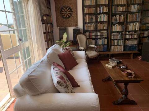 Moradia GeminadaT4 em Albarraque