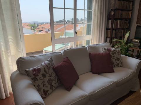 Moradia GeminadaT4 em Albarraque