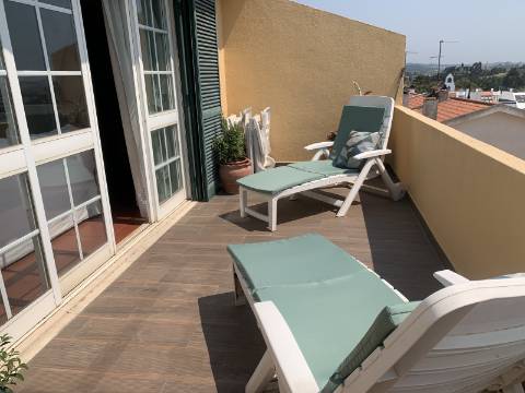 Moradia GeminadaT4 em Albarraque