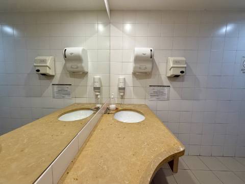 Escritório com 100m2 em Paço de Arcos