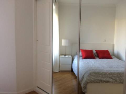 Apartamento T1 com Vista Mar no Estoril