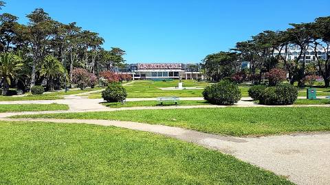 Apartamento T1 com Vista Mar no Estoril