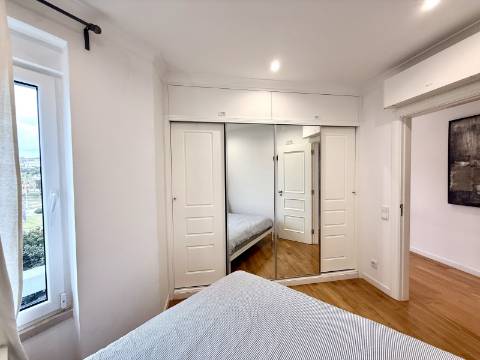 Apartamento T1 com Vista Mar no Estoril