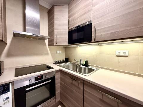 Apartamento T1 com Vista Mar no Estoril