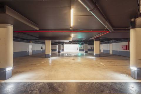 Moradia T3+1 com Jardim Privativo e Vista Mar