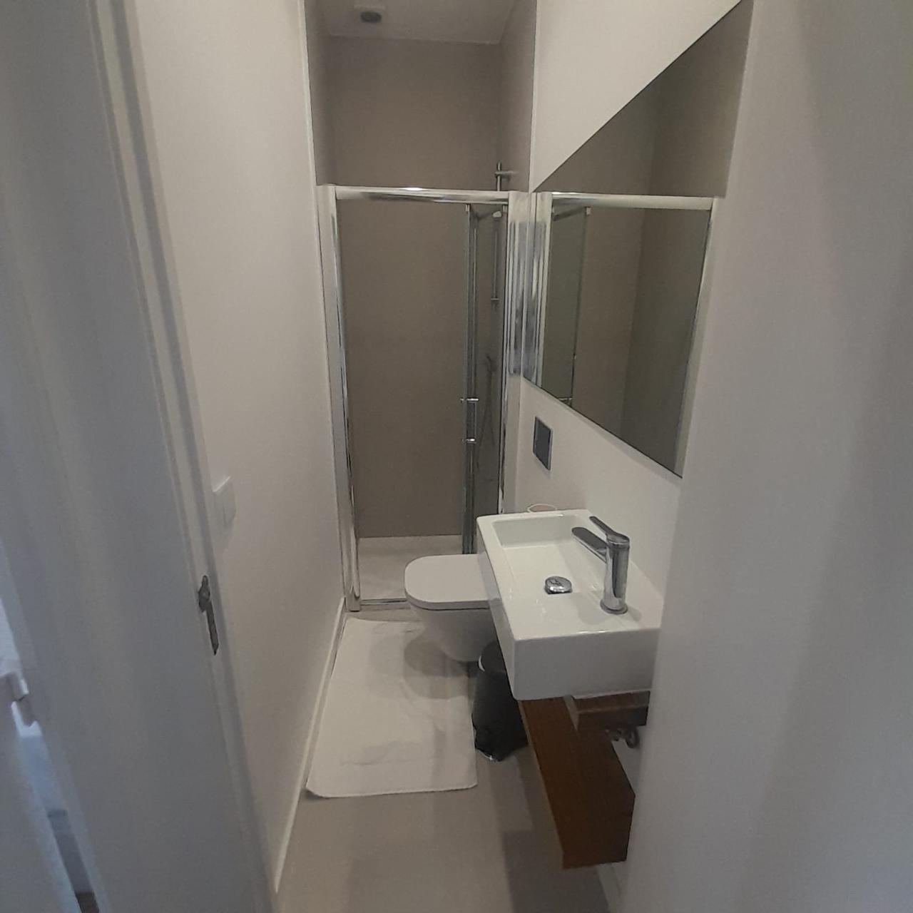 Apartamento T2 Mobilado com Vista Mar