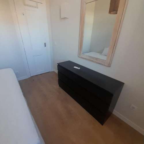 Apartamento T2 Mobilado com Vista Mar