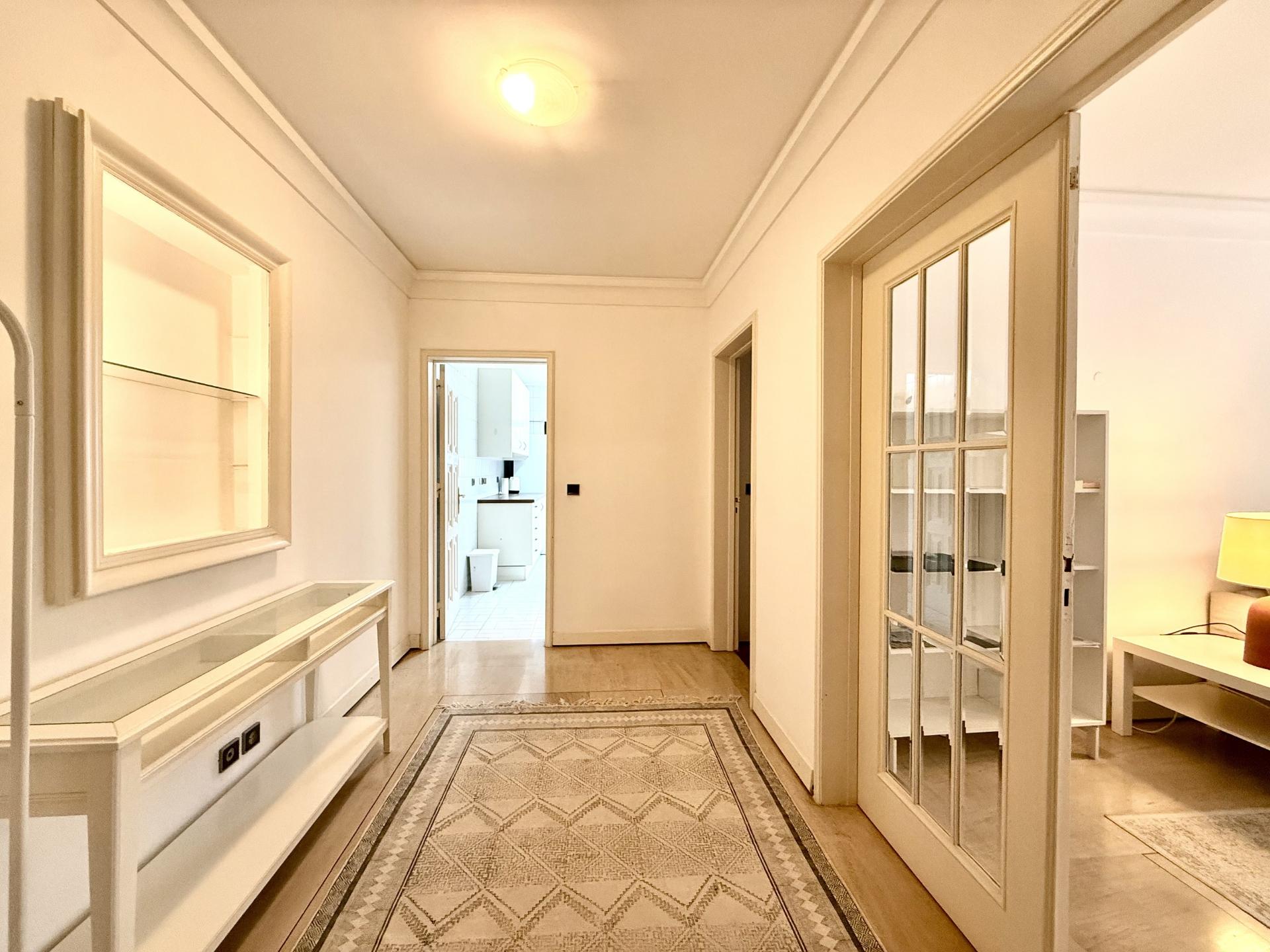 Apartamento T1 em frente ao Casino Estoril