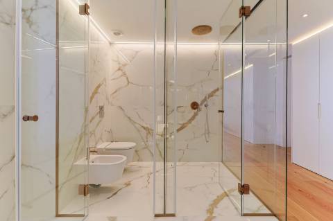 Triplex Penthouse T4 Contemporânea nas Avenidas Novas, Lisboa