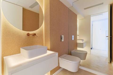 Triplex Penthouse T4 Contemporânea nas Avenidas Novas, Lisboa