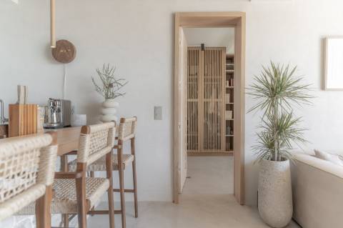 Penthouse T2 com vista mar na Azarujinha, Estoril