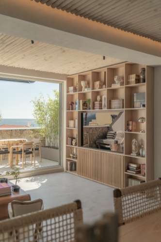 Penthouse T2 com vista mar na Azarujinha, Estoril