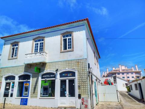 Moradia T4 junto a Praia das Maças