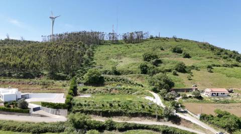 Terreno com 13.312m2 em Mafra