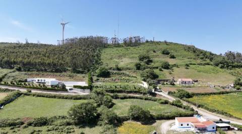 Terreno com 13.312m2 em Mafra
