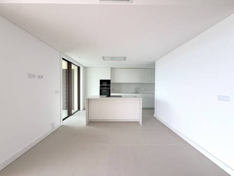 Penthouse T4 na Quinta Marques Gomes
