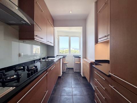 Apartamento T1 mobilado no Bairro do Rosario, Cascais