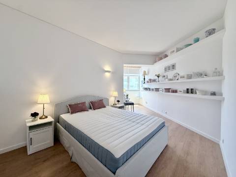 Apartamento T1 mobilado no Bairro do Rosario, Cascais
