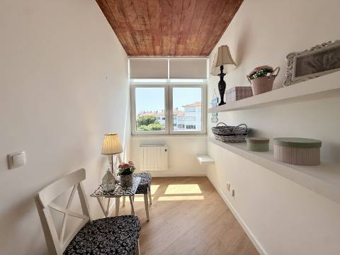 Apartamento T1 mobilado no Bairro do Rosario, Cascais