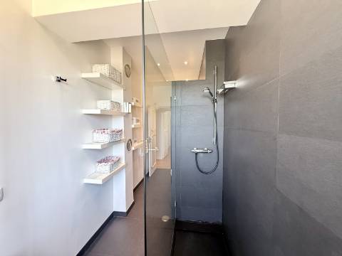 Apartamento T1 mobilado no Bairro do Rosario, Cascais