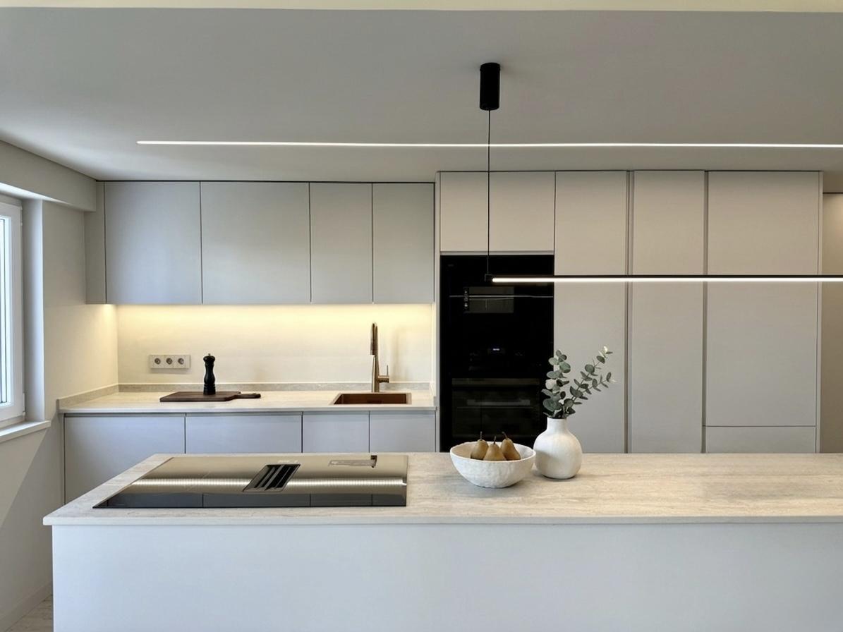 Apartamento T2 remodelado no Monte Estoril
