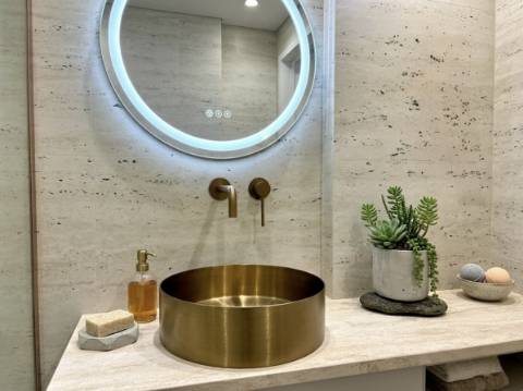 Apartamento T2 remodelado no Monte Estoril