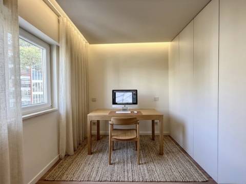 Apartamento T2 remodelado no Monte Estoril