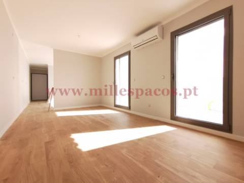 T3 Duplex -Terraço/Sul e Garagem