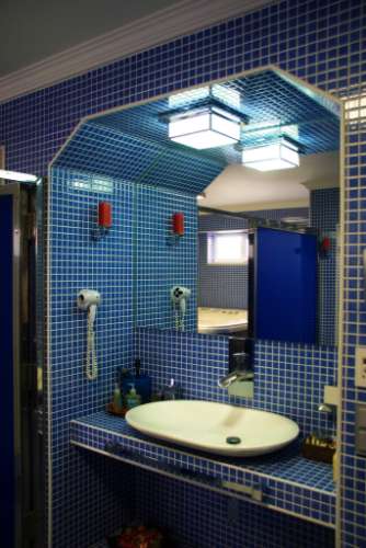 Moradia V6 Isolada com piscina