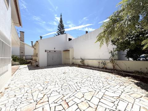 Moradia V6 com Garagem Centro da Cidade