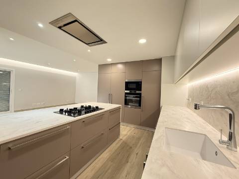 Duplex T3+1 Novo com Box