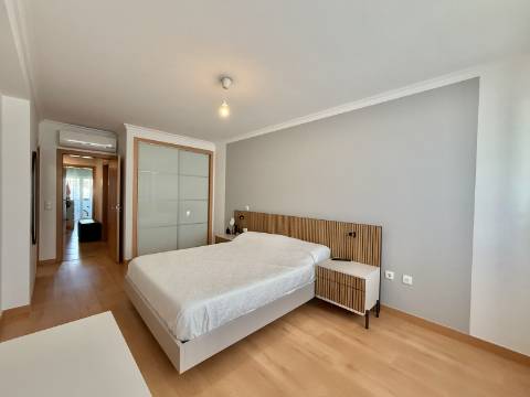 T3 C/Garagem Alto das Vinhas