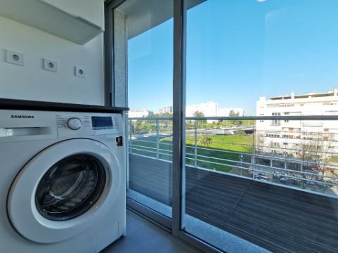 T2 C/Parqueamento Laranjeiras