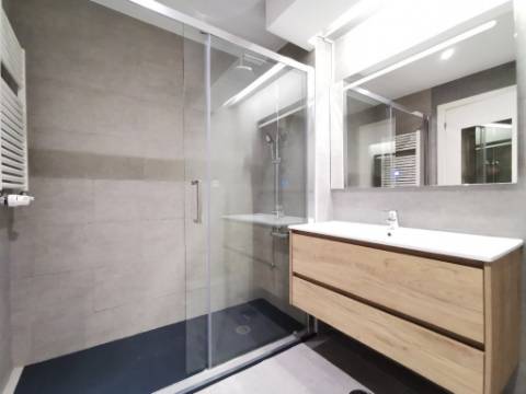 T2 C/Parqueamento Laranjeiras