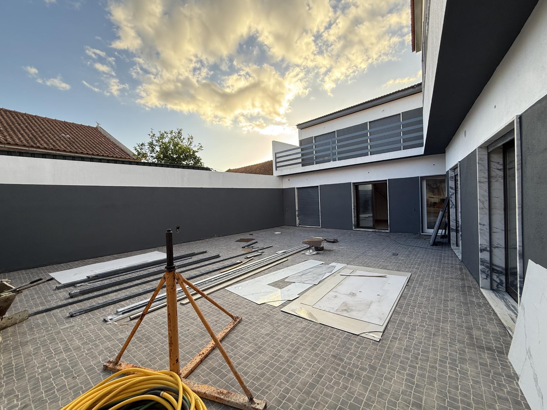 Moradia T2 Nova c/ Garagem aberta