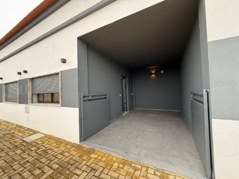 Moradia T2 Nova c/ Garagem aberta