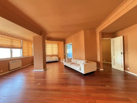 Exclusivo T6 Renovado junto ao Técnico
