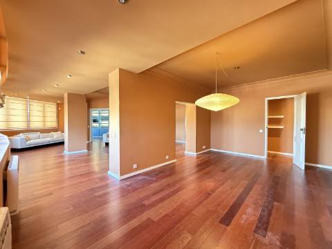 Exclusivo T6 Renovado junto ao Técnico
