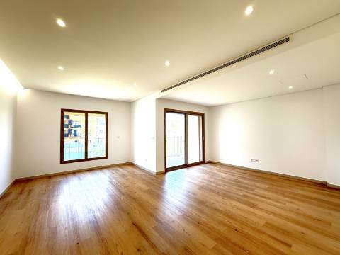 T1 Novo com terraço de 47m2
