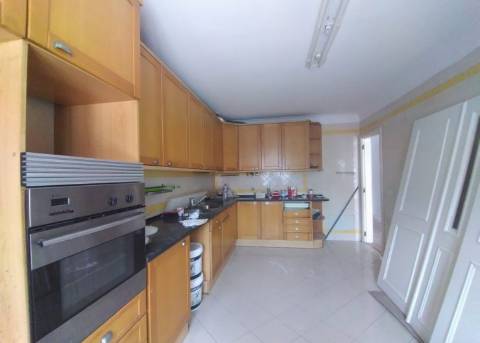 Moradia T7 em Albarraque